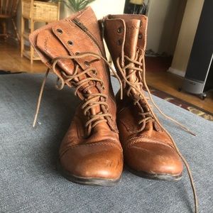 Steve Madden leather boots 💘